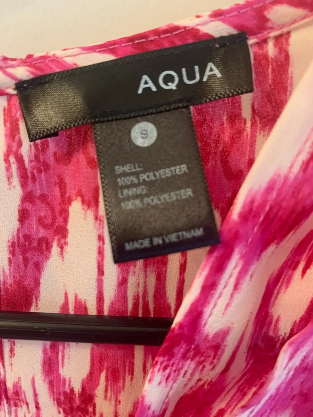 NWT AQUA Pink Ikat Tie Front Dress Size S Fuchsia White Sleeveless - Picture 4 of 5